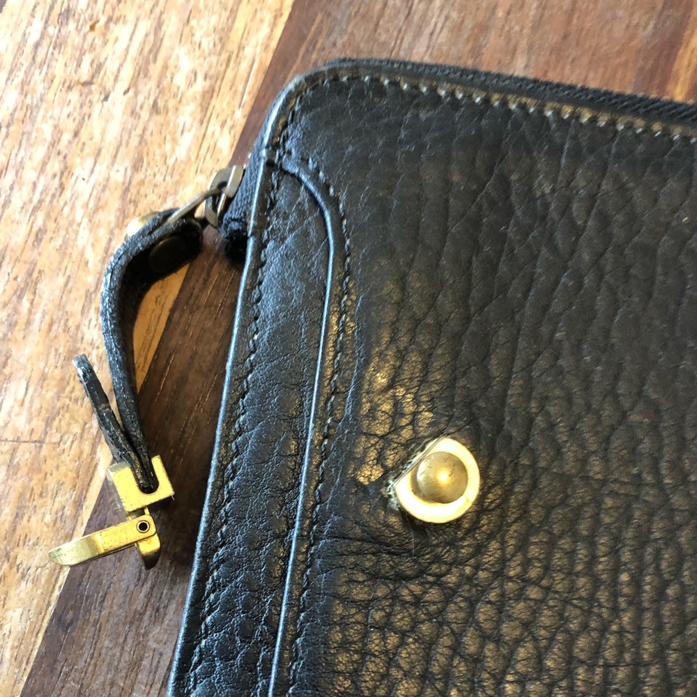 Burberry Portfolio/Document/Laptop Zip Around Case. Stunning & Classic Style! - Picture 4 of 12